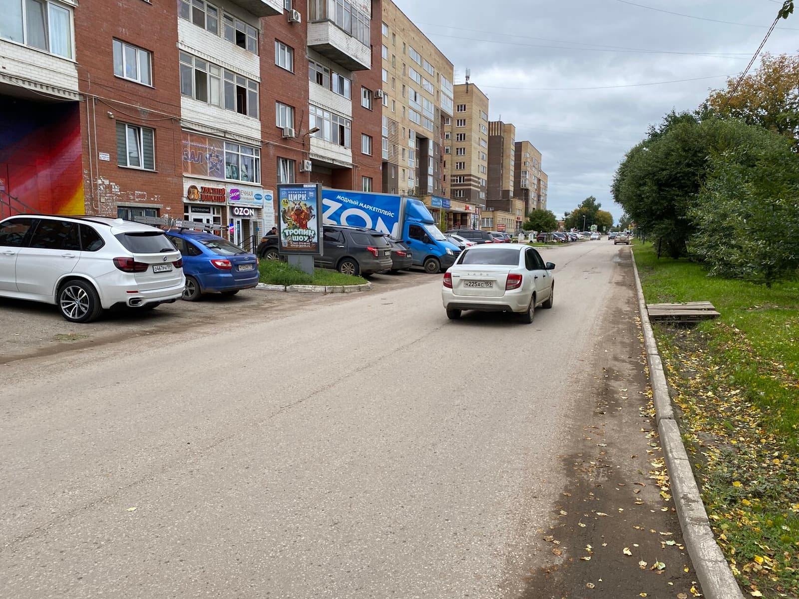 Сити-формат 1.2×1.8, ул. Садовое кольцо, 14 (напротив Сбербанка)